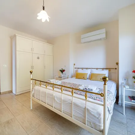 Sydney Deluxe Kas